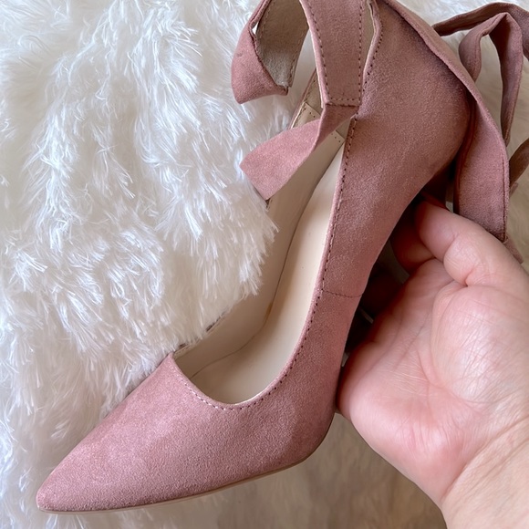 Qupid-Pink Lace-up Pointy Toe Heeled Pumps. - Picture 6 of 6